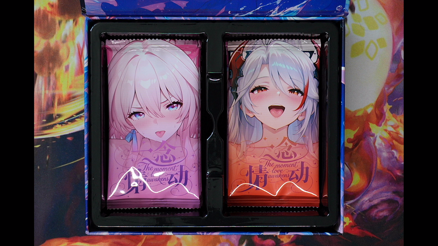 The Moment Love Awakens Waifu Booster – Anime Fan-Sammelkarten
