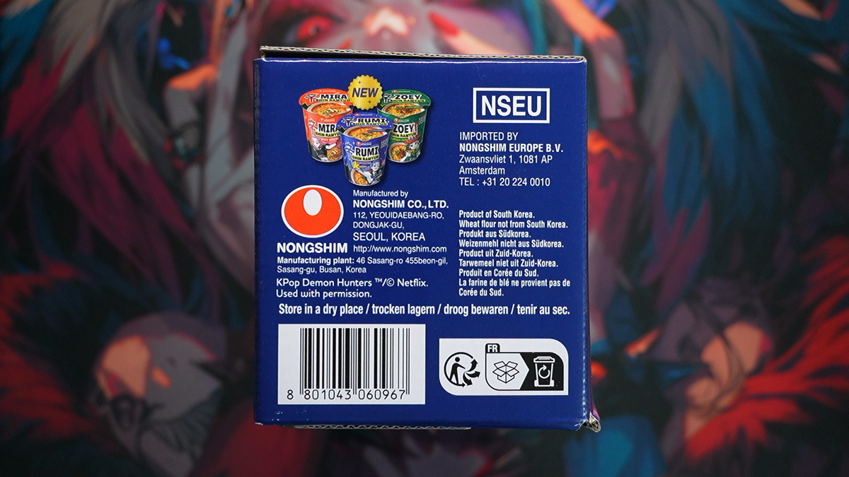 Originaletikett mit Hersteller, Importeur Nongshim Europe B.V., Herkunft Südkorea und EAN8801043060967